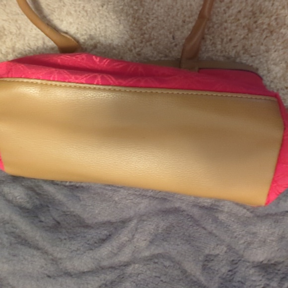 Croft and Barrow Pink and Tan Faux Leather Handbag - Picture 4 of 4